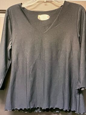 SPANX Black V-Neck Ribbed Long Sleeve Top with Lettuce-Edge Hem